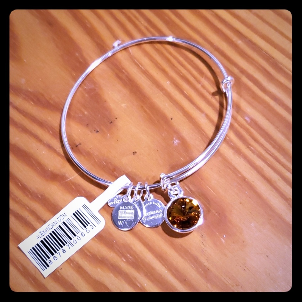 Bracelet
